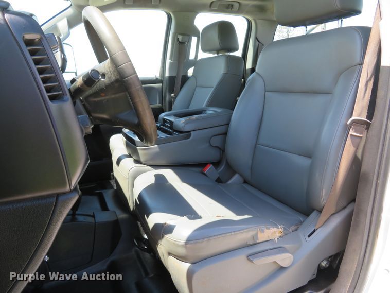 image for item DI2168 2015 Chevrolet Silverado 2500HD  Double Cab pickup truck