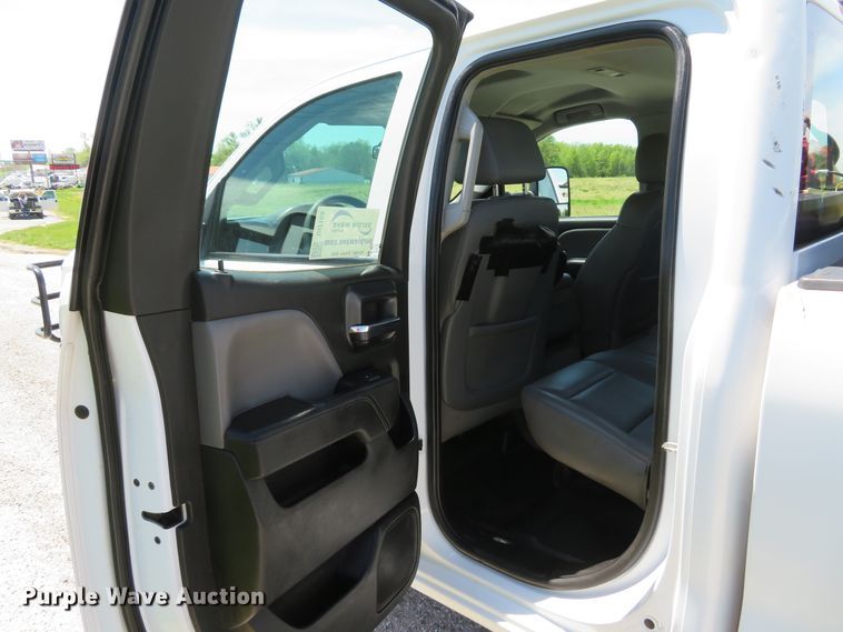 image for item DI2168 2015 Chevrolet Silverado 2500HD  Double Cab pickup truck