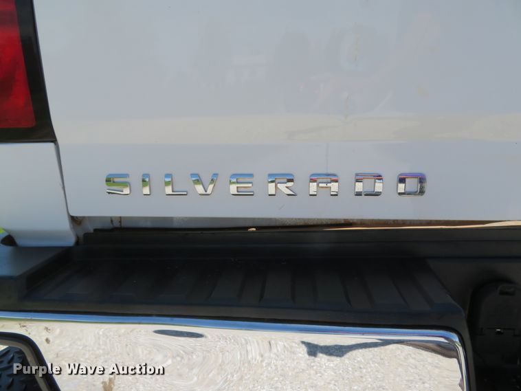 image for item DI2168 2015 Chevrolet Silverado 2500HD  Double Cab pickup truck