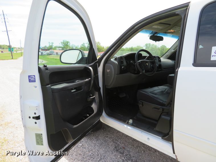 image for item DI2169 2012 Chevrolet Silverado 1500  Ext. Cab pickup truck