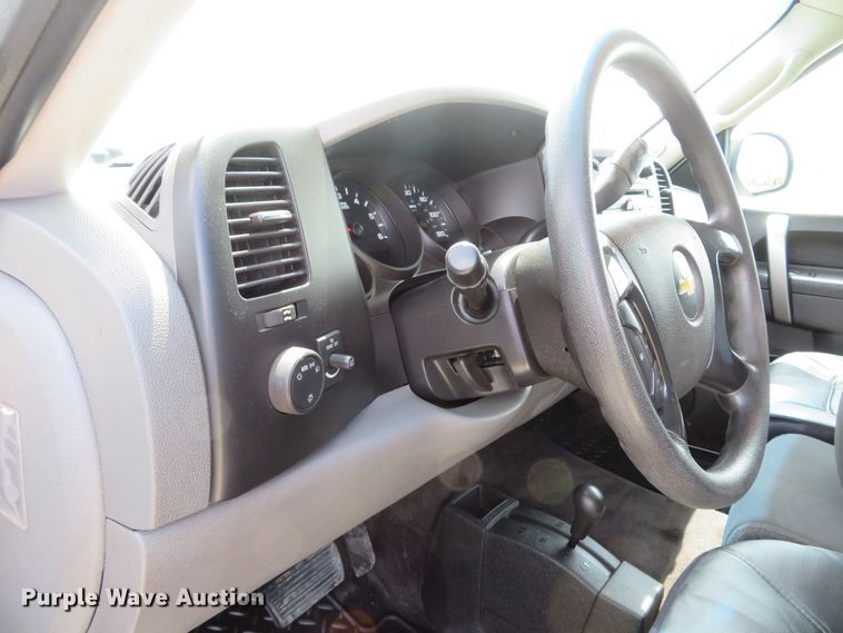 image for item DI2169 2012 Chevrolet Silverado 1500  Ext. Cab pickup truck