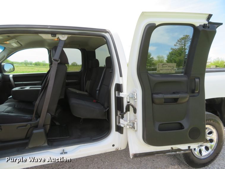 image for item DI2169 2012 Chevrolet Silverado 1500  Ext. Cab pickup truck