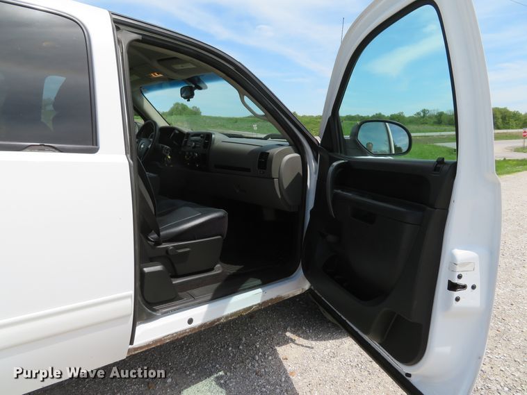 image for item DI2169 2012 Chevrolet Silverado 1500  Ext. Cab pickup truck