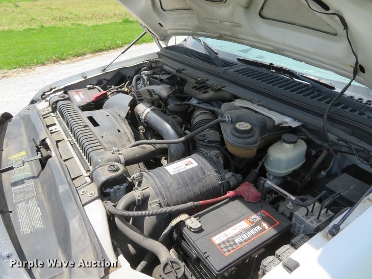 image for item DI2171 2006 Ford F250 Super Duty XL  utility bed pickup truck