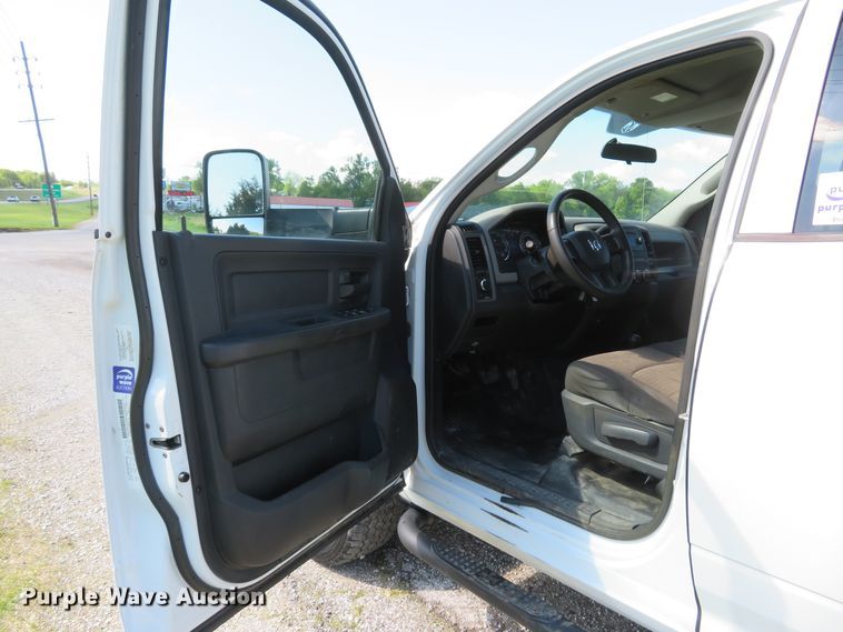 image for item DI2173 2012 Dodge Ram 2500HD  Crew Cab pickup truck