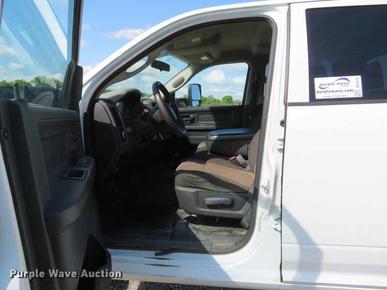 image for item DI2173 2012 Dodge Ram 2500HD  Crew Cab pickup truck
