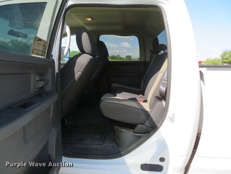 image for item DI2173 2012 Dodge Ram 2500HD  Crew Cab pickup truck