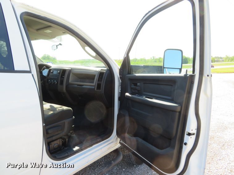 image for item DI2173 2012 Dodge Ram 2500HD  Crew Cab pickup truck