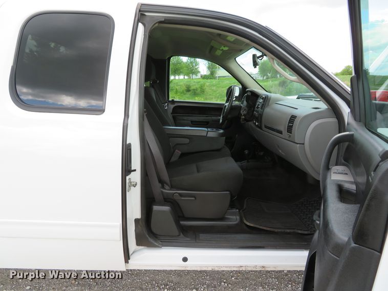 image for item DI2181 2012 Chevrolet Silverado 1500  Ext. Cab pickup truck