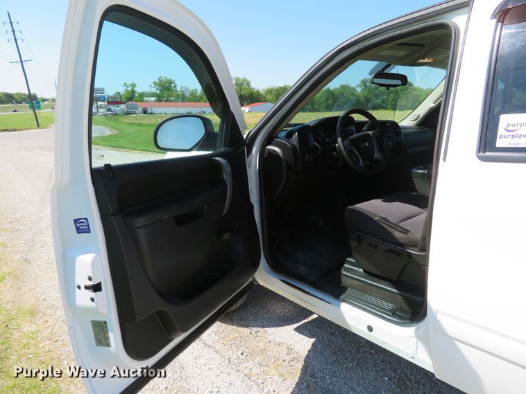 image for item DI2186 2013 Chevrolet Silverado 1500  Crew Cab pickup truck