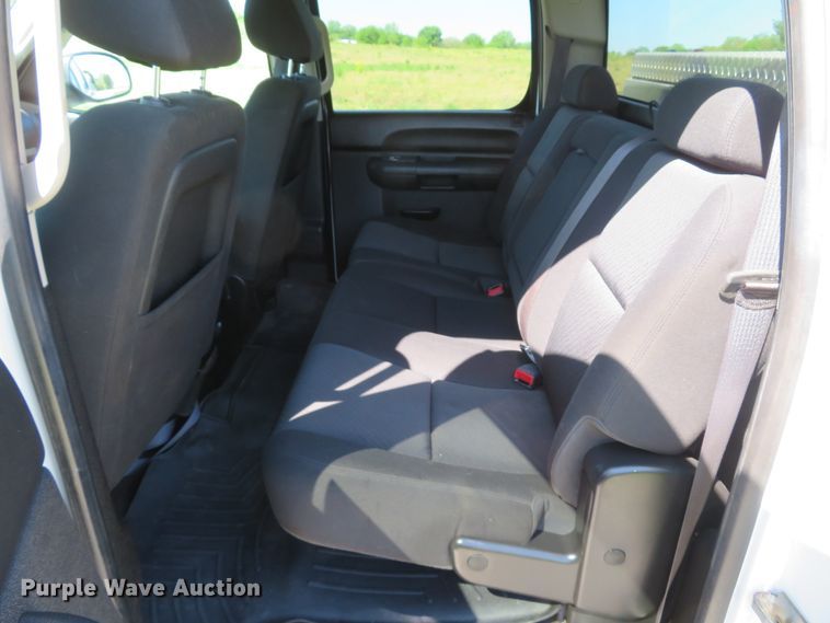 image for item DI2186 2013 Chevrolet Silverado 1500  Crew Cab pickup truck