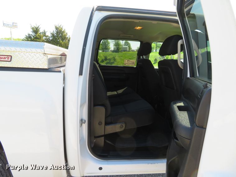 image for item DI2186 2013 Chevrolet Silverado 1500  Crew Cab pickup truck