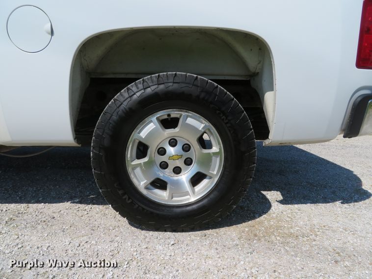 image for item DI2186 2013 Chevrolet Silverado 1500  Crew Cab pickup truck