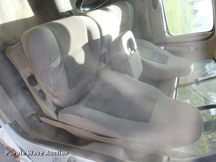 image for item EF9627 2002 Ford F150  pickup truck