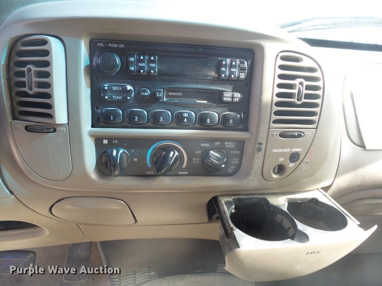 image for item EF9627 2002 Ford F150  pickup truck