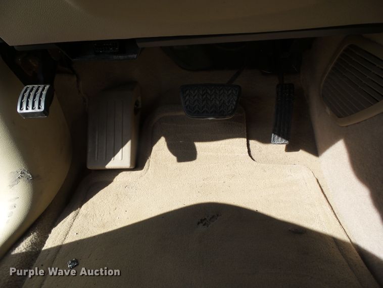 image for item EM9932 2008 Saturn Outlook XE  SUV