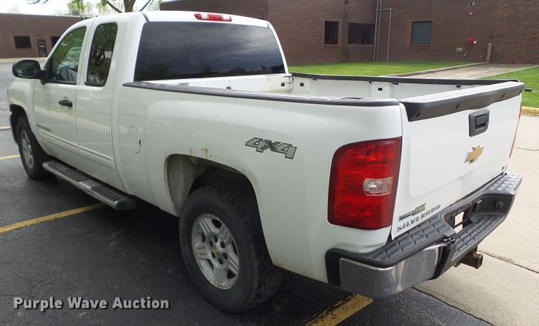 image for item EM9984 2009 Chevrolet Silverado 1500 LT  Ext. Cab pickup truck