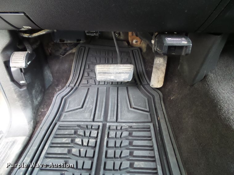 image for item EM9984 2009 Chevrolet Silverado 1500 LT  Ext. Cab pickup truck