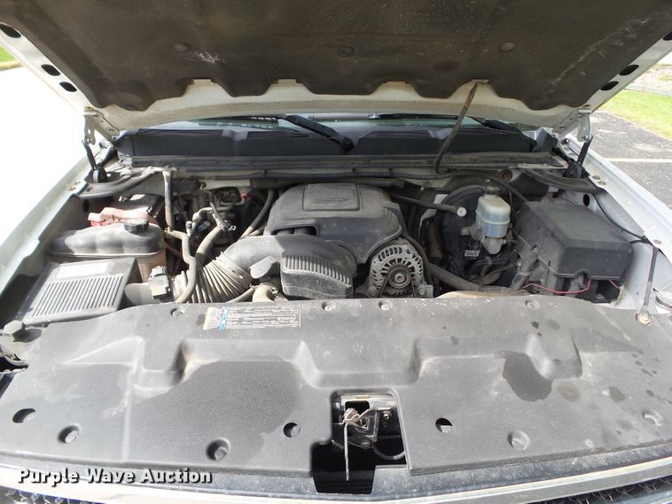 image for item EM9984 2009 Chevrolet Silverado 1500 LT  Ext. Cab pickup truck