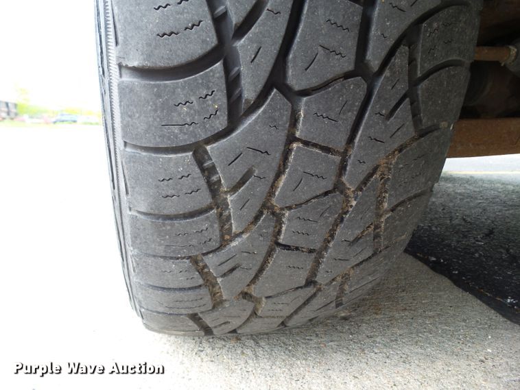 image for item EM9984 2009 Chevrolet Silverado 1500 LT  Ext. Cab pickup truck