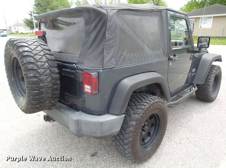image for item EM9985 2008 Jeep Wrangler X  SUV