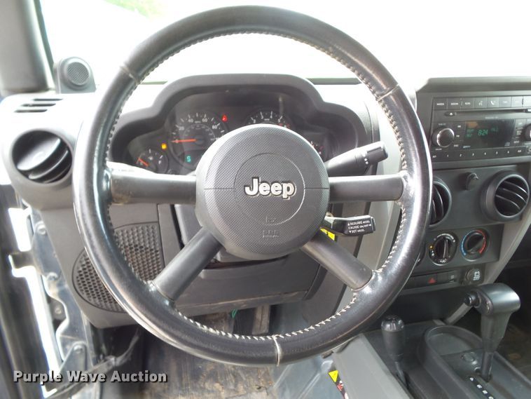 image for item EM9985 2008 Jeep Wrangler X  SUV