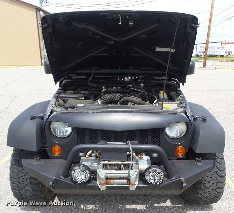 image for item EM9985 2008 Jeep Wrangler X  SUV