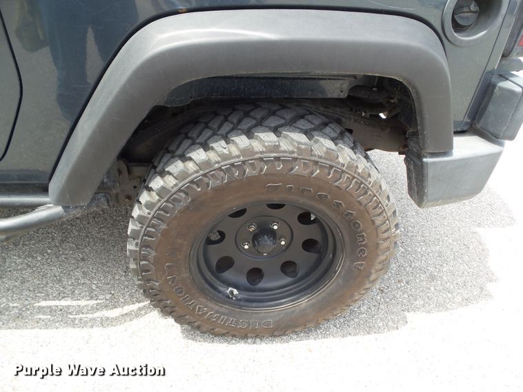 image for item EM9985 2008 Jeep Wrangler X  SUV