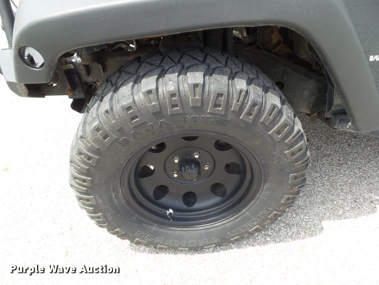 image for item EM9985 2008 Jeep Wrangler X  SUV