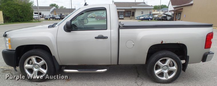 image for item EM9986 2009 Chevrolet Silverado 1500  pickup truck