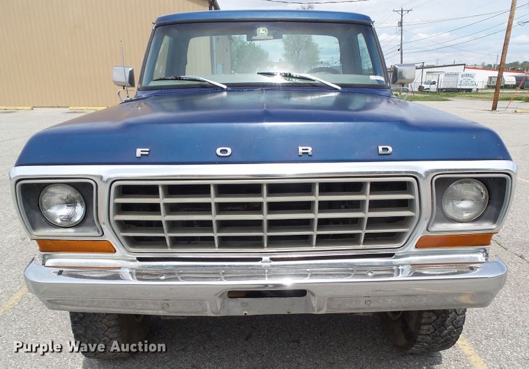 image for item EM9987 1978 Ford F250  pickup truck