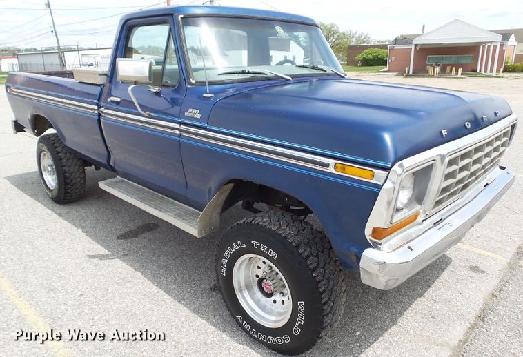 image for item EM9987 1978 Ford F250  pickup truck