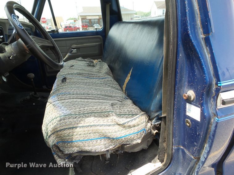 image for item EM9987 1978 Ford F250  pickup truck