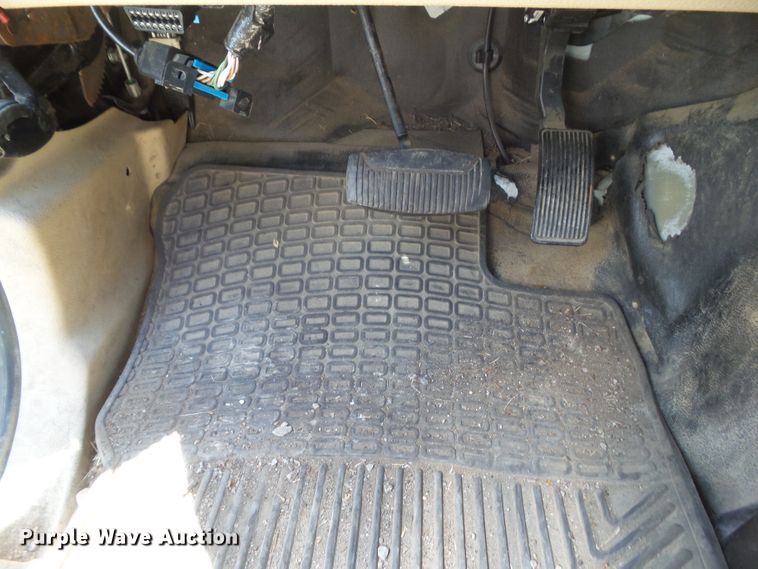 image for item EM9993 2008 Ford F350 Super Duty  utility bed pickup truck