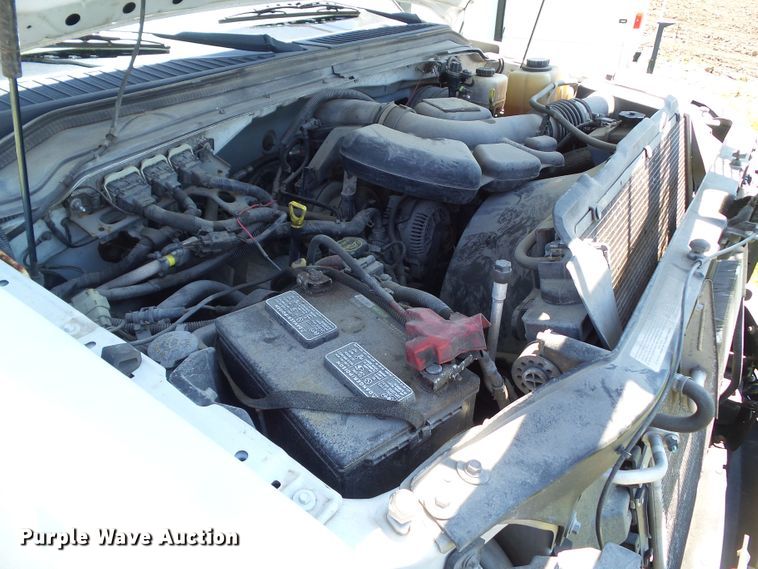 image for item EM9993 2008 Ford F350 Super Duty  utility bed pickup truck