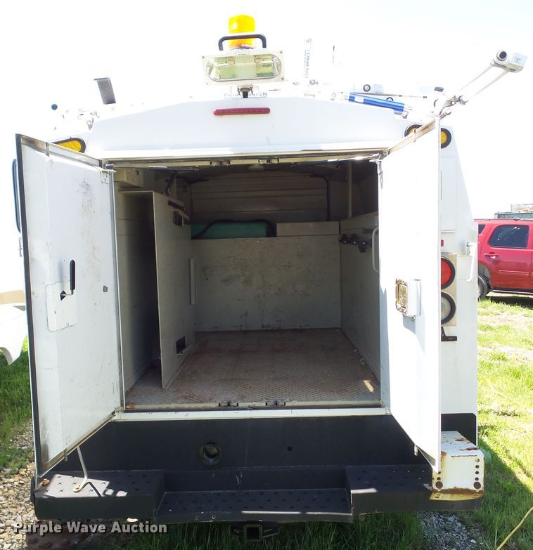 image for item EM9993 2008 Ford F350 Super Duty  utility bed pickup truck