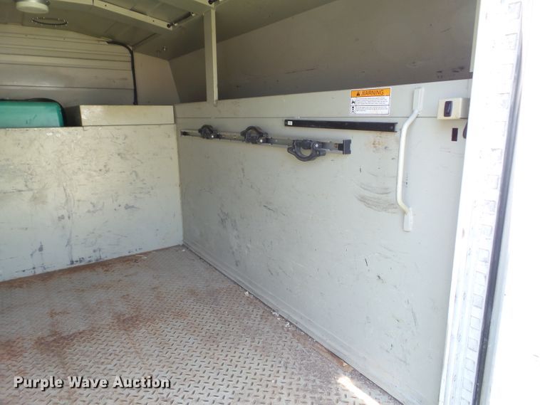 image for item EM9993 2008 Ford F350 Super Duty  utility bed pickup truck