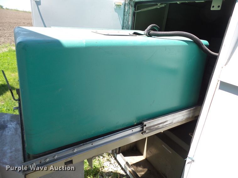 image for item EM9993 2008 Ford F350 Super Duty  utility bed pickup truck