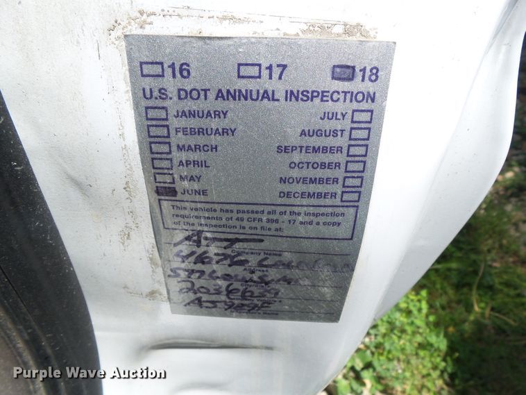 image for item EM9993 2008 Ford F350 Super Duty  utility bed pickup truck