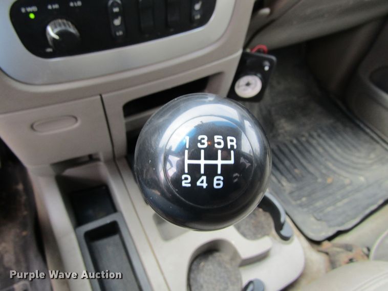 image for item FD9419 2005 Dodge Ram 3500  Quad Cab flatbed pickup truck