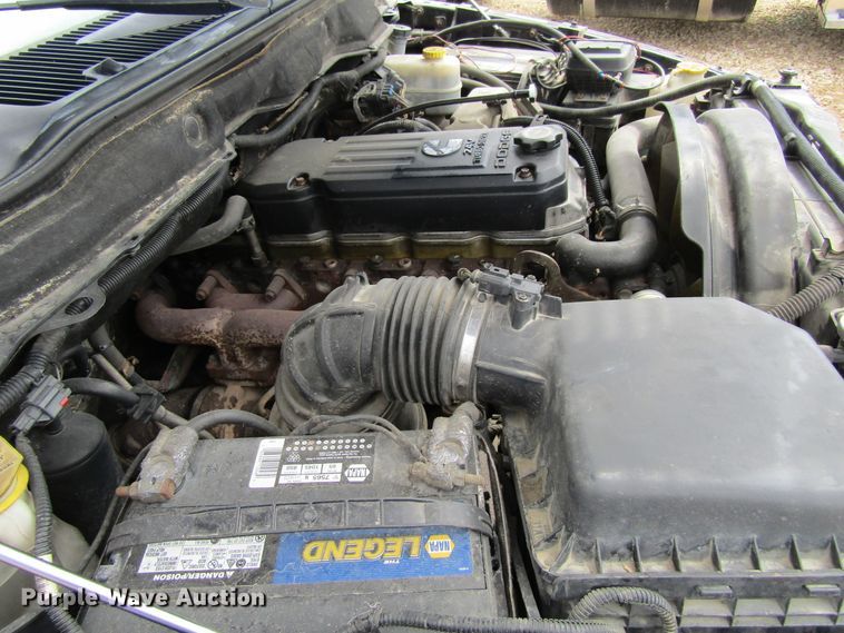 image for item FD9419 2005 Dodge Ram 3500  Quad Cab flatbed pickup truck