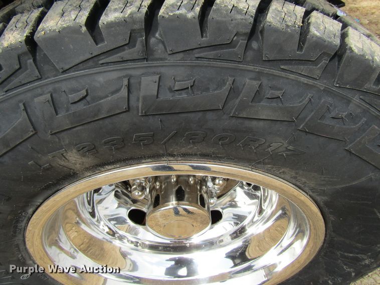 image for item FD9419 2005 Dodge Ram 3500  Quad Cab flatbed pickup truck