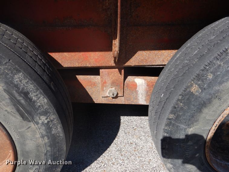 image for item GB9959 1996 Belshe equipment trailer