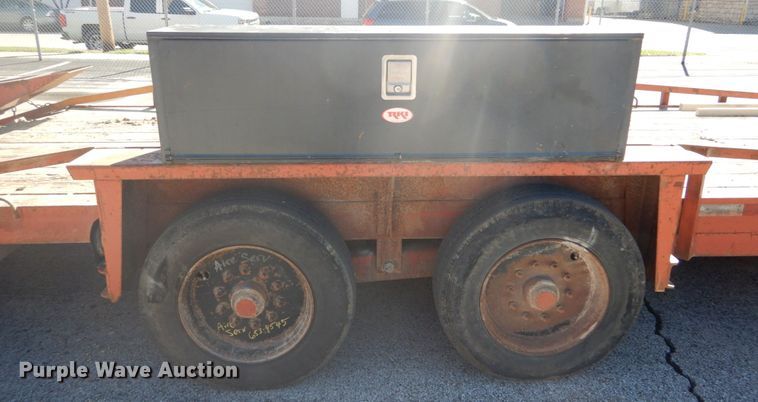 image for item GB9959 1996 Belshe equipment trailer