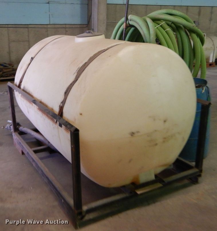 image for item GB9965 Poly tank