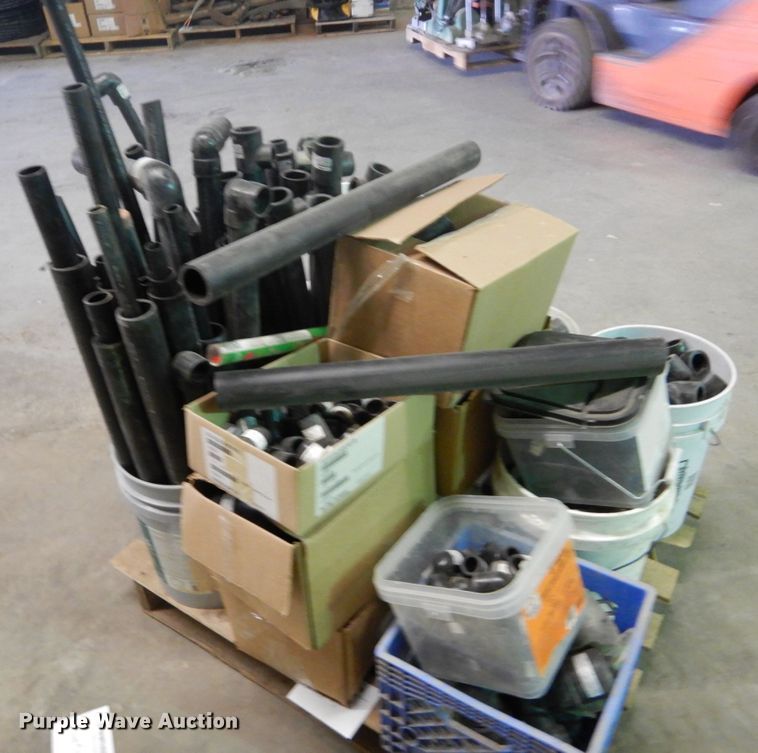 image for item GB9971 Pipe fittings and adapters