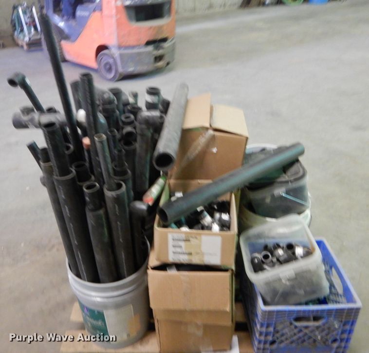 image for item GB9971 Pipe fittings and adapters