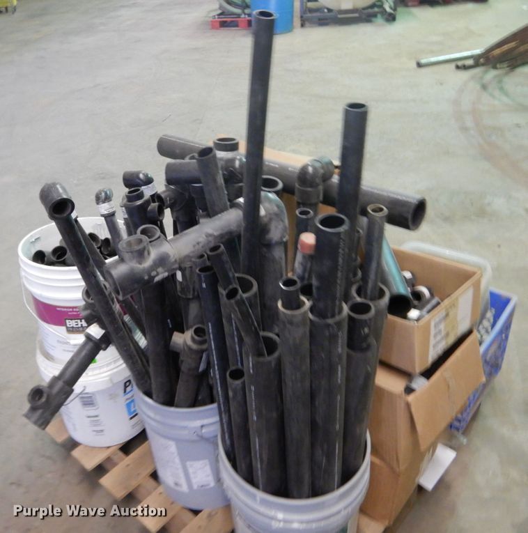 image for item GB9971 Pipe fittings and adapters