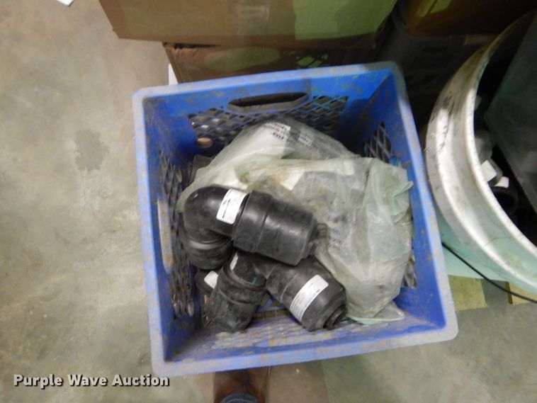 image for item GB9971 Pipe fittings and adapters