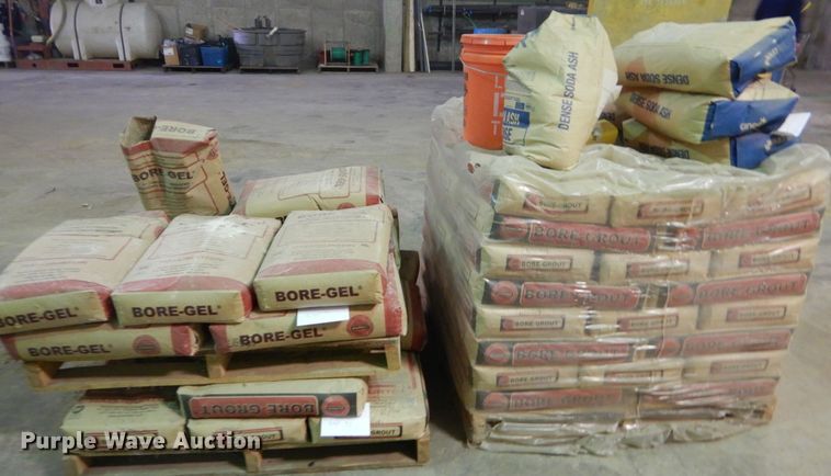 image for item GB9977 Boring grout and gel